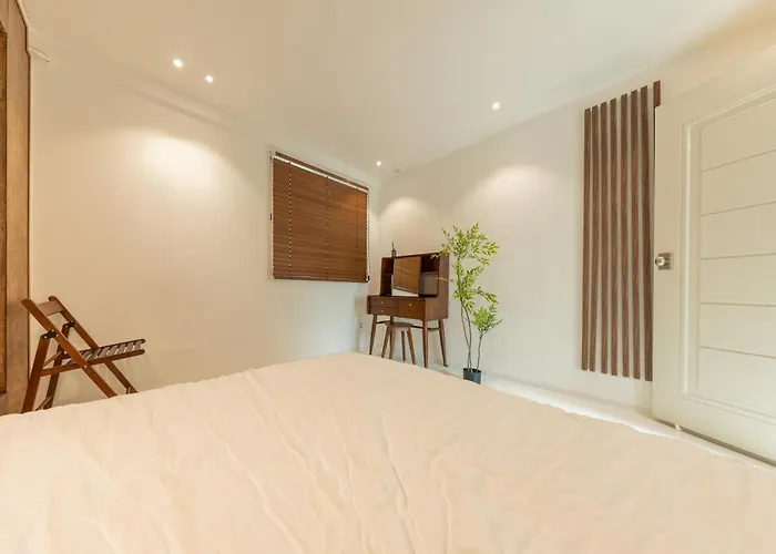 #10-minute Walk From Seongsu #new Seongsu #2 Bedrooms #3 Beds #sleeps Up To 6 Seúl
