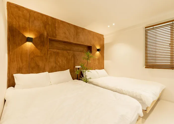 Villa #10-minute Walk From Seongsu #new Seongsu #2 Bedrooms #3 Beds #sleeps Up To 6 *