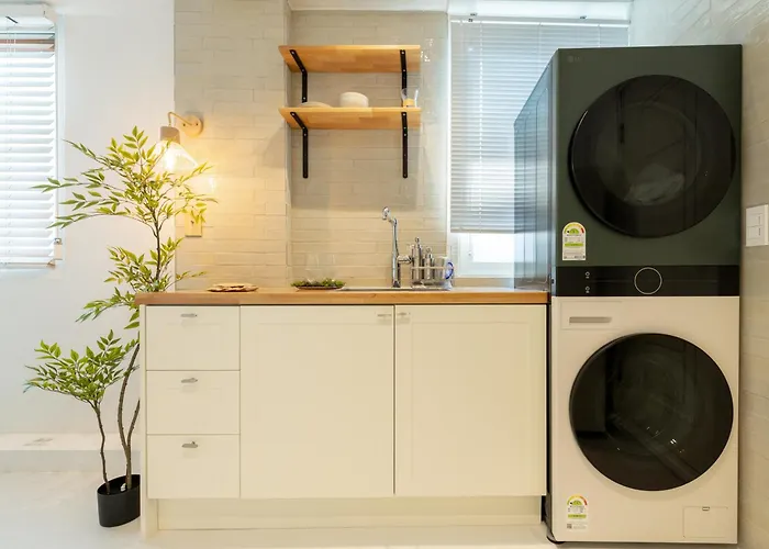 #10-minute Walk From Seongsu #new Seongsu #2 Bedrooms #3 Beds #sleeps Up To 6 Seúl
