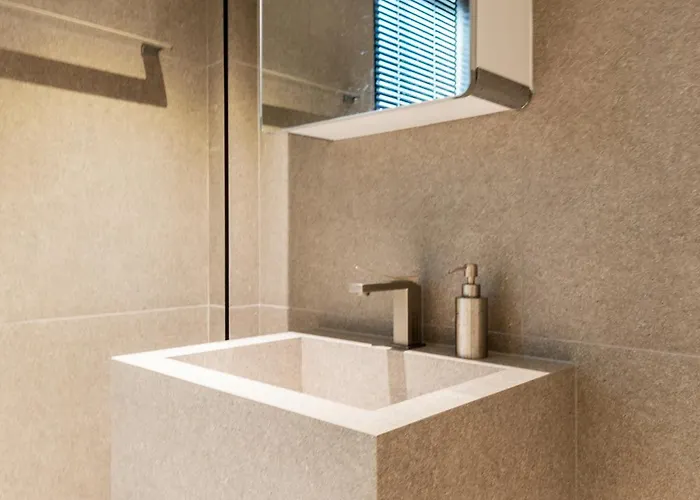 #10-minute Walk From Seongsu #new Seongsu #2 Bedrooms #3 Beds #sleeps Up To 6 Villa Seúl